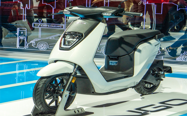 5G基站/船舶/輕型車(chē)/工程機(jī)械 鋰電配套“遍地香”